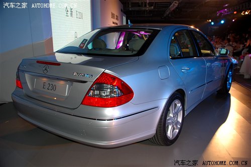 蒙眼试乘＋极限体验！试驾北京奔驰E230(图2)