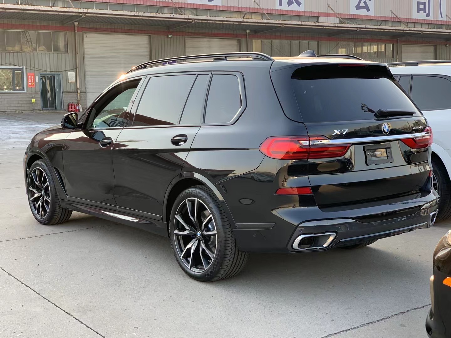 现购宝马X7加版享252万优惠(图3)