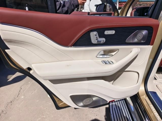 2024新款迈巴赫GLS600新款现车实拍(图8)