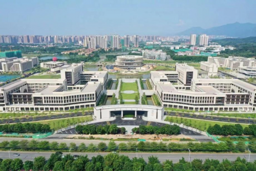 又到“高考季”中建八二智能公司将智慧融入美丽校园(图3)