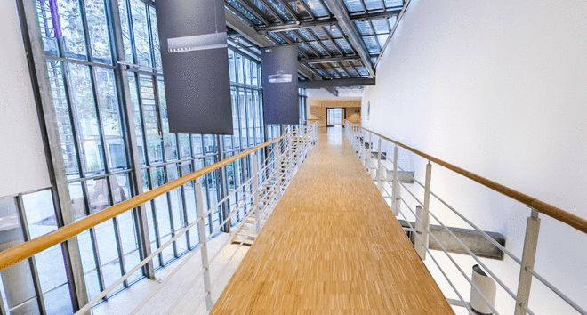 ERCO欧科照明:高空间下的天花板璀璨光影(图1)