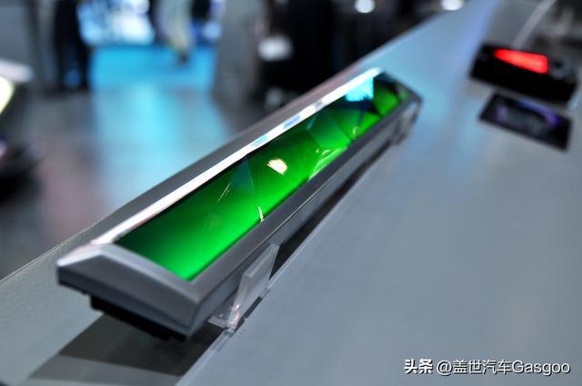 上海宇宙亮相ALE国际汽车灯展卓越技术实力引领智慧照明新风潮(图3)