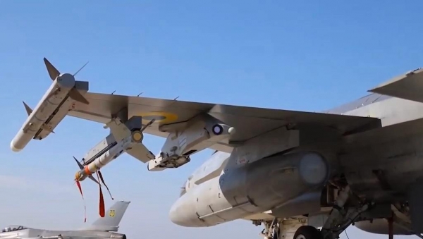 等了两年的援乌F-16驾到俄军压力骤增解析俄乌空中形势变化(图3)