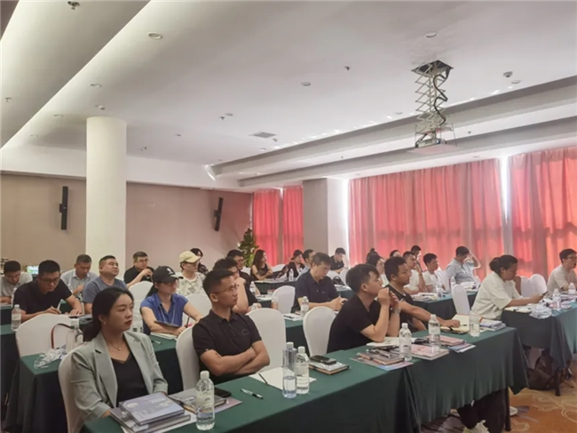 基于光健康及AI系统智能照明设计师培训在上海浦东成功举办(图2)
