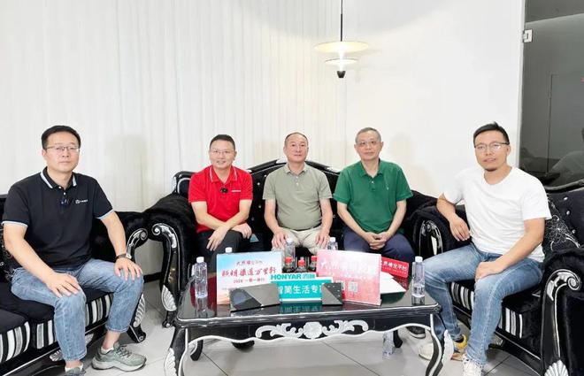 鸿雁电器王育炳：智能照明目前刚刚开始好戏还在后头！(图6)