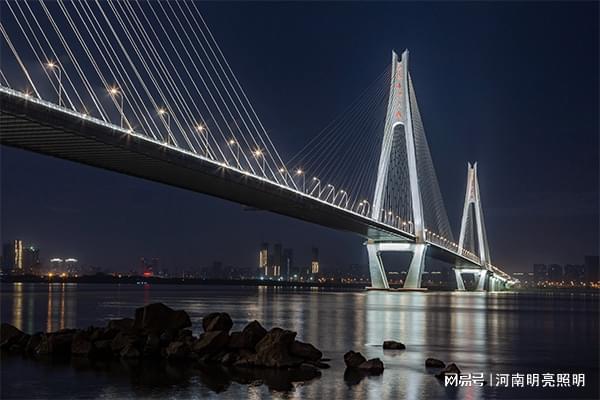 怎样做桥梁夜景灯光工程能凸显艺术效果(图2)