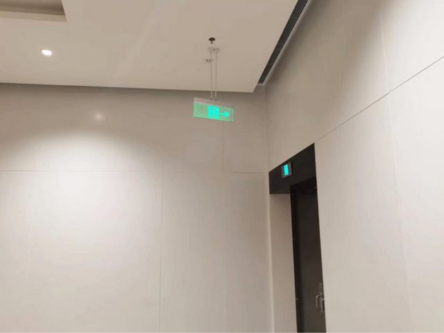 现代建筑中的消防应急照明和疏散指示系统(图1)