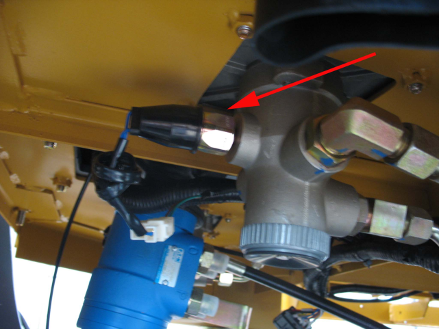 装载机照明系统常见故障检修排除措施你了解吗(图4)