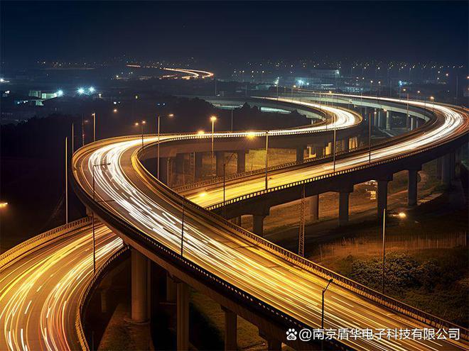 从多杆合一到多感合一智慧路灯赋能智慧城市千行百业(图1)