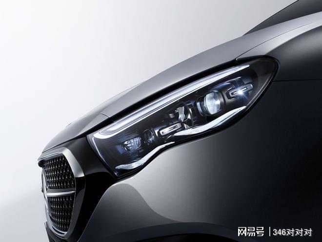 奔驰全新长轴距E级售449万起从此豪华更智能(图11)