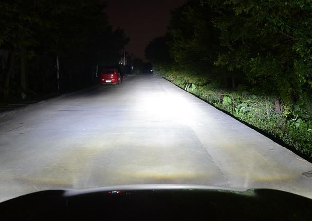 汽车大灯类型解析:LED与卤素灯的区别(图3)
