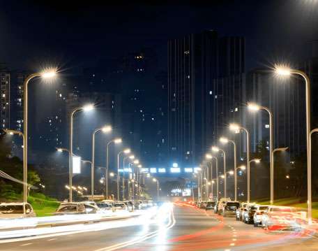“碳月者”智慧照明系统：引领城市照明新时代推动节能减排(图2)