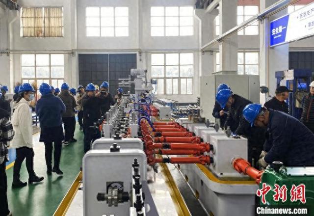 江苏扬州传统产业焕发新生机“小产业”开拓“大市场”(图1)