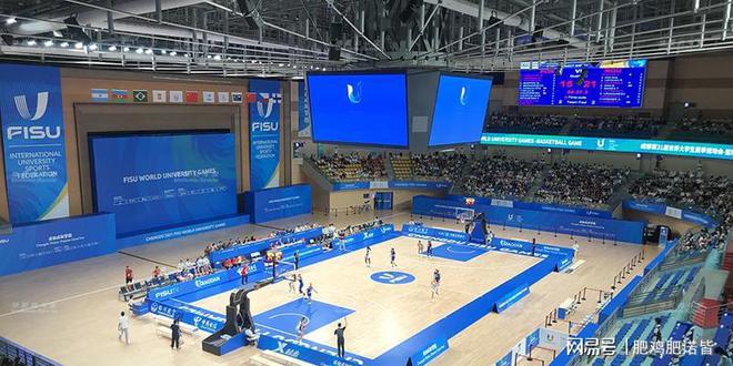 华夏北斗星室内球场照明:智能照明系统的功能与应用(图1)