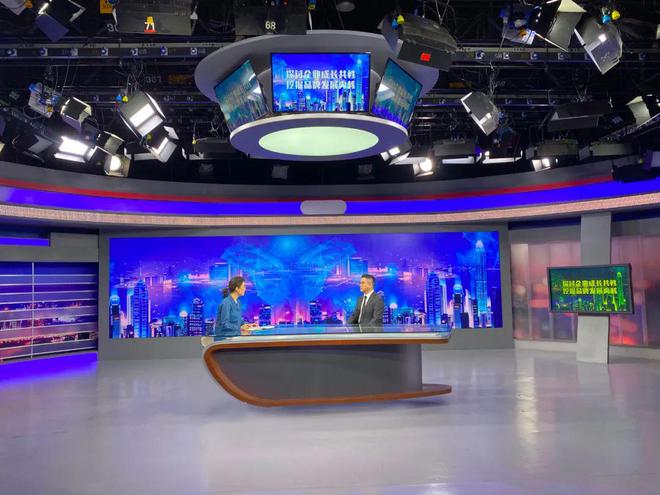 央视主持人董倩深度对话BWEE榜威：探讨新一代智能照明光照体验(图2)