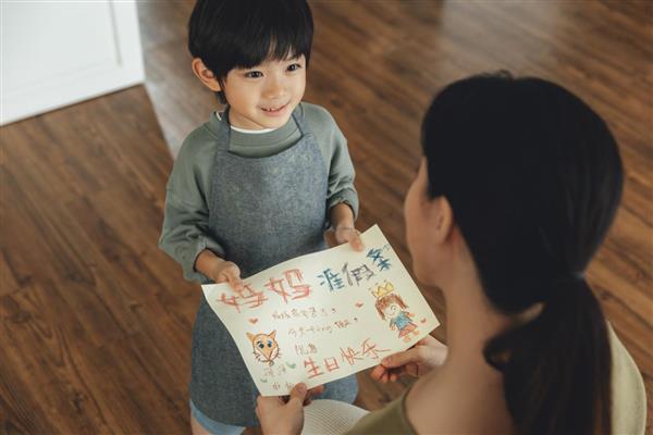 明基儿童灯启用新品牌MindDuo麦朵尔重塑家庭时光(图5)