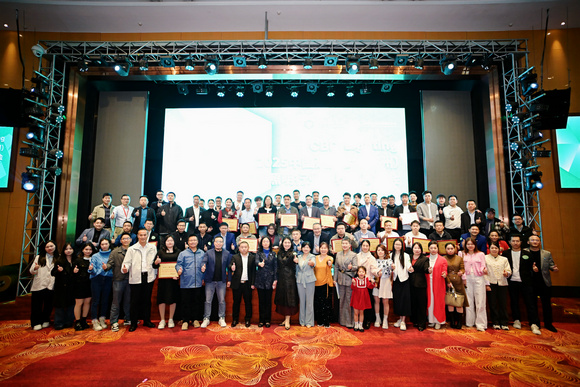 CBD广州跨界智联光启未来！CBDLighting2025中国建博会（广州）智能照明跨界发展大会圆满召开！(图1)