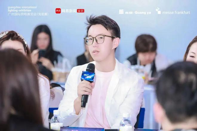 一场关于“悦己”与“智能”的光语对谈点燃2025广州国际照明展览会(图5)