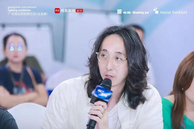 一场关于“悦己”与“智能”的光语对谈点燃2025广州国际照明展览会(图8)