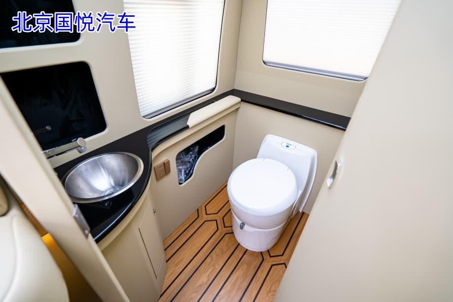 丰田考斯特10座带卫生间大型商务车北京落地多少钱(图11)