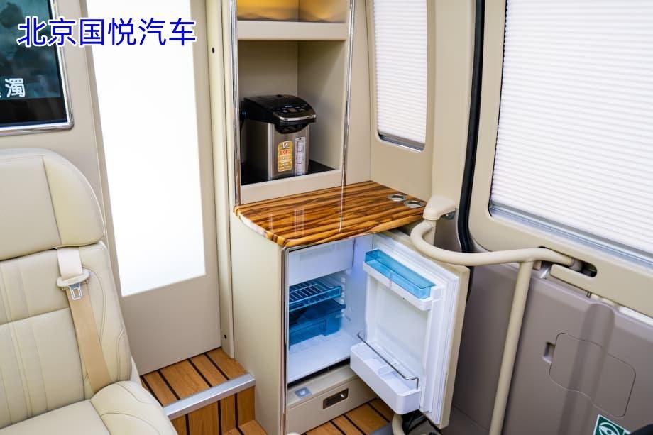 丰田考斯特10座带卫生间大型商务车北京落地多少钱(图10)
