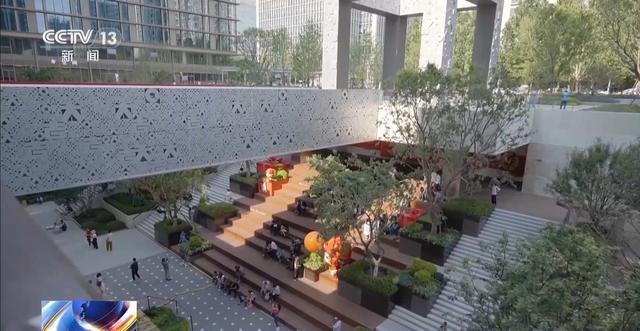 向地下要空间造“新磁场”北京老胡同“抠”出顶流商圈(图12)