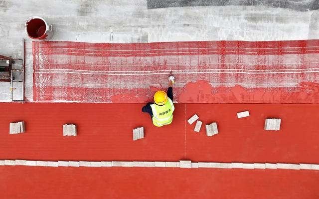 高科技助力!揭秘全运赛场上的照明系统和田径跑道(图7)