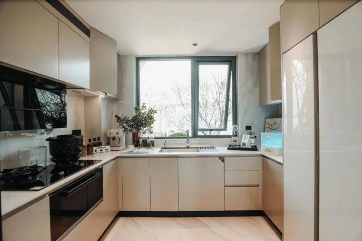 央企品质标杆!中建好房子亮相上海中环铂樾压轴98席抢占最后红利!(图7)