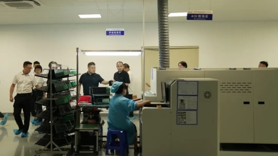 成都武侯区领导及四川照明电器协会一行莅临智谋纪AI照明共探合作发展新机遇(图4)