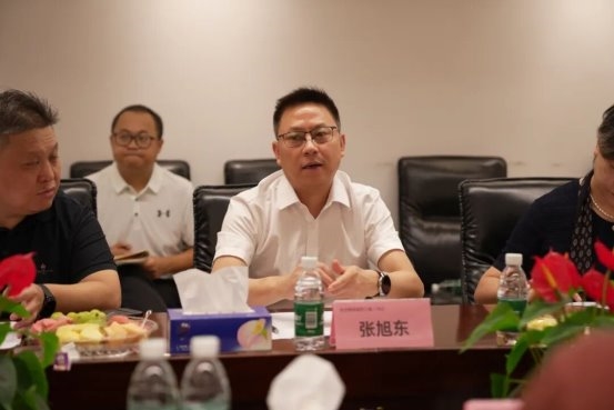 成都武侯区领导及四川照明电器协会一行莅临智谋纪AI照明共探合作发展新机遇(图5)