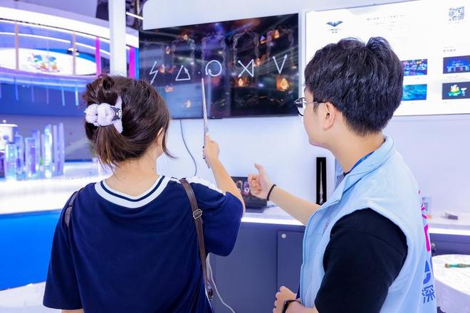 山海奇观邂逅科技幻游深圳文旅将“迷你深圳”搬进了广东旅博会(图3)