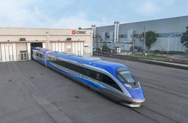 我国首列中国标准智能市域列车惊艳亮相(图6)