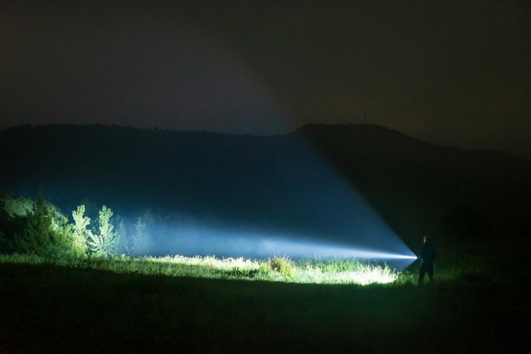 傲雷Olight行者Pro国内首发携手探险家朱炜强见证户外照明技术突破(图4)