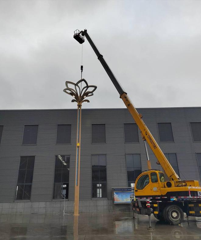 从照明到智能！乙讯照明：路灯装上“智慧大脑”(图1)