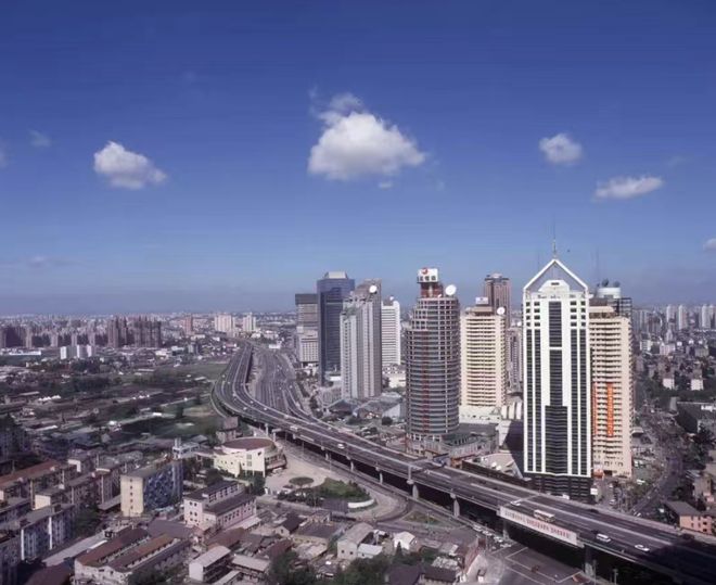 ✨和樾长宁售楼处发布:震撼长宁芯开启内中环尊崇居住新篇(图3)