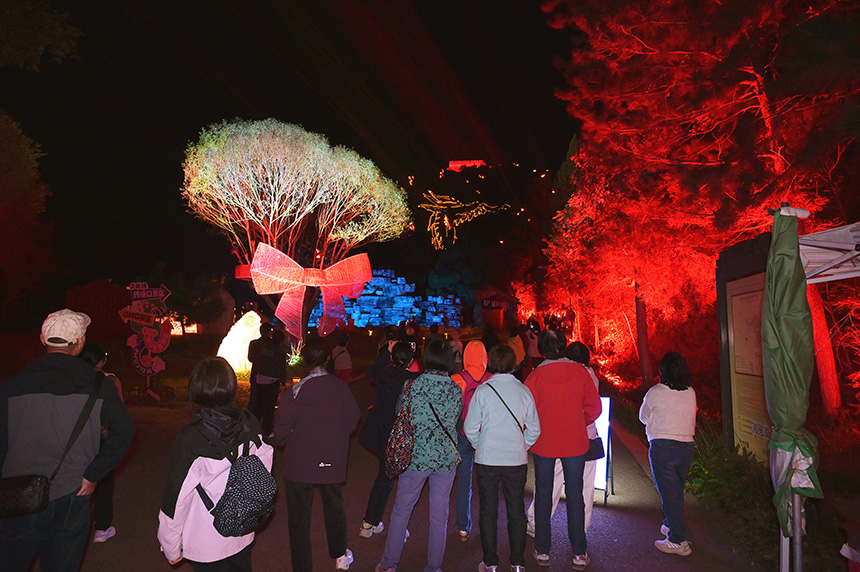 河北金山岭长城开启沉浸式夜游(图3)