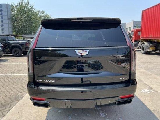 25款凯迪拉克凯雷德豪华加长柴油版现车最新价格110来万起售(图3)