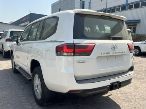 25款酷路泽3300柴油金融政策低首付+长分期高配版售价优惠(图3)