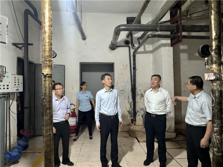 中国农业发展银行湖南省分行节前安全大检查成效显著圆满完成“双节”安保任务(图1)