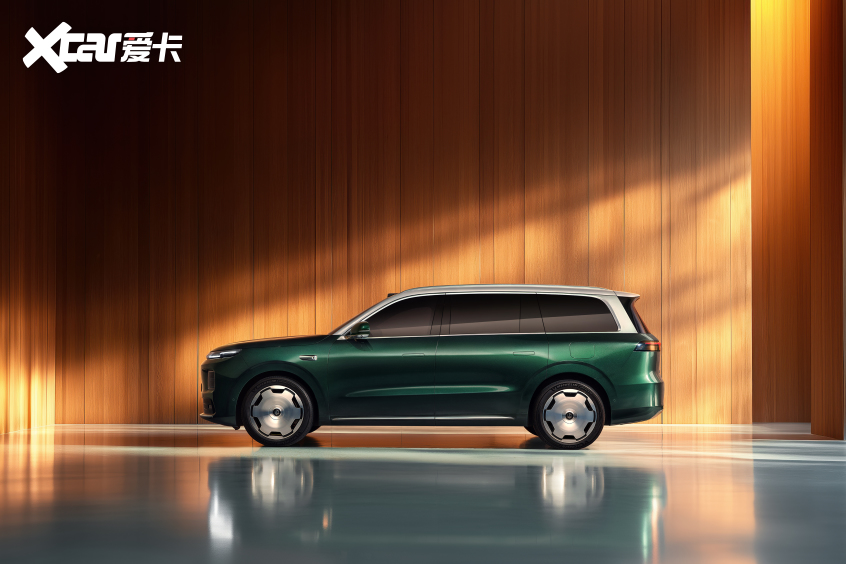 中国大型SUV再添破局者零跑D19正式亮相(图2)