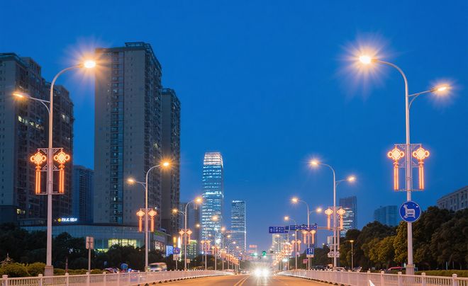 城市照明的“隐形管家”：单灯控制器在默默做什么？(图1)