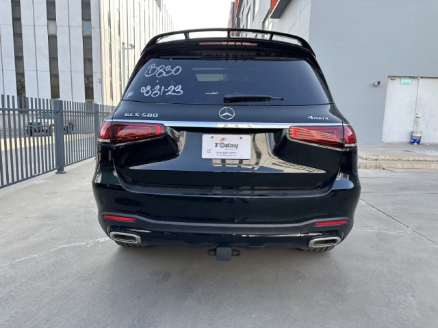 2025款奔驰GLS580美规现车配置齐全100余万起(图8)