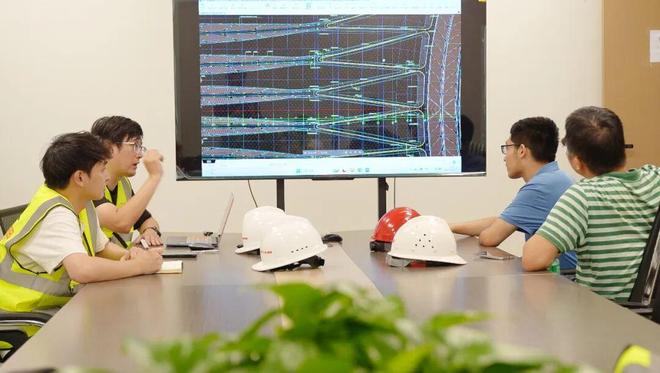 超13万套全定制灯具！佛山照明点亮广州白云国际机场T3航站楼！(图6)