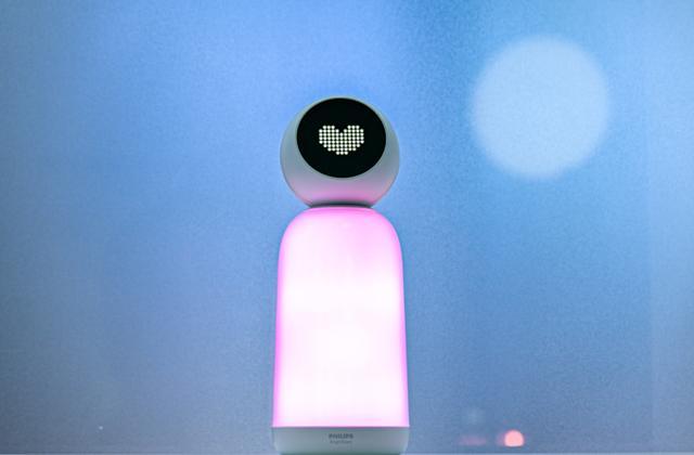 以创新光科技点亮智慧未来昕诺飞亮相第八届中国国际进口博览会(图2)