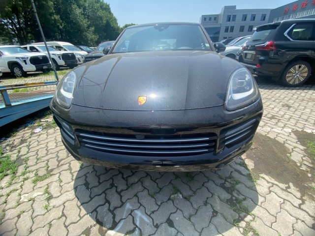 2025款保时捷卡宴美规30T降价了降价了(图1)