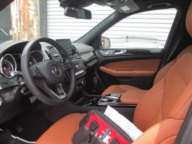 新款奔驰GLS450美版现车配置内饰详解五一大酬宾(图5)