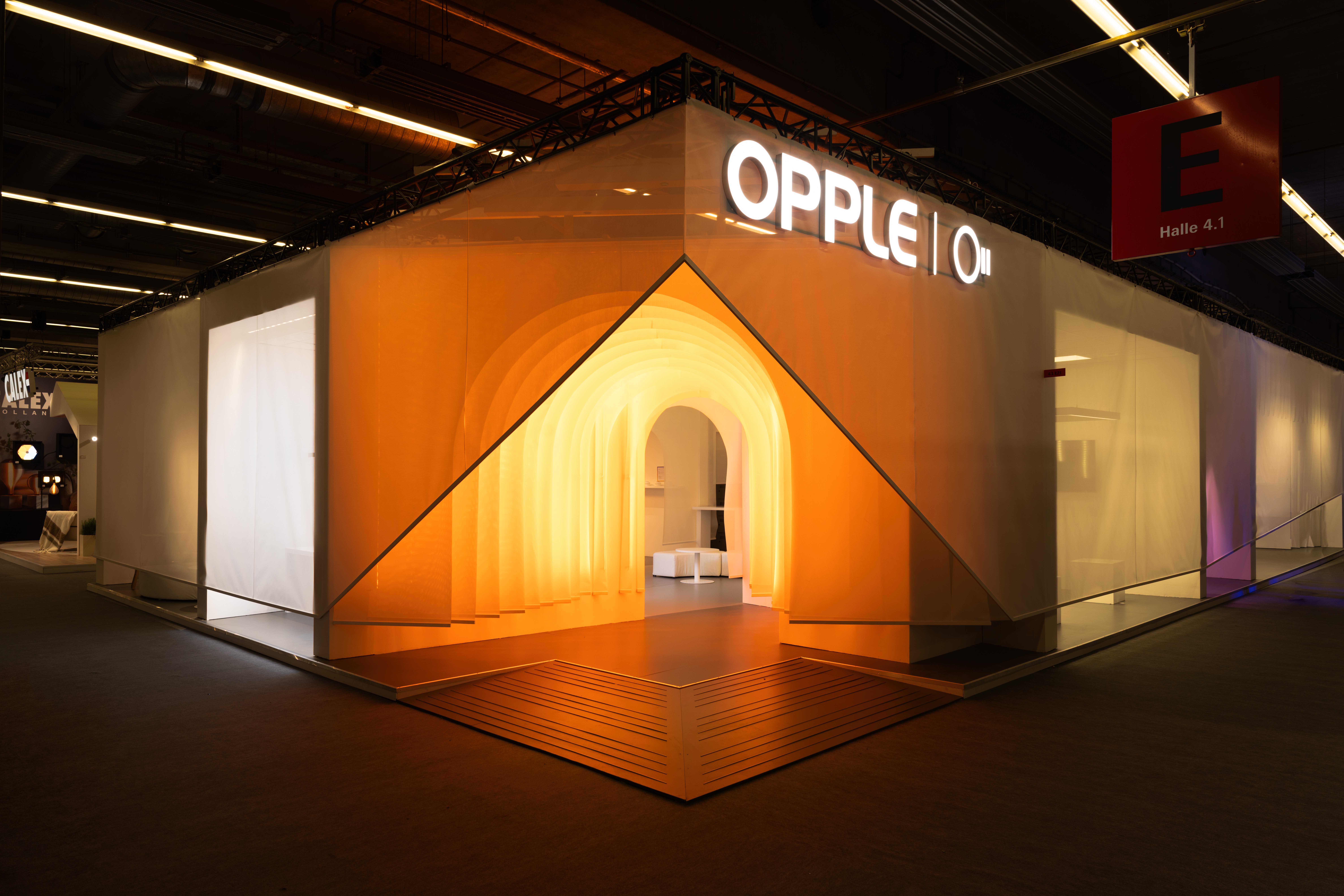 五度闪耀法兰克福：欧普照明携设计品牌OLL与OMA共塑全球光影版图(图1)