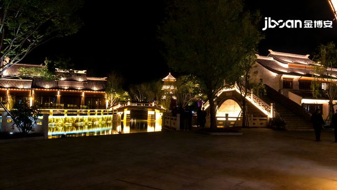 古风文旅亮化典范：金博安灯具点亮东晋水城建筑夜景亮化照明(图2)