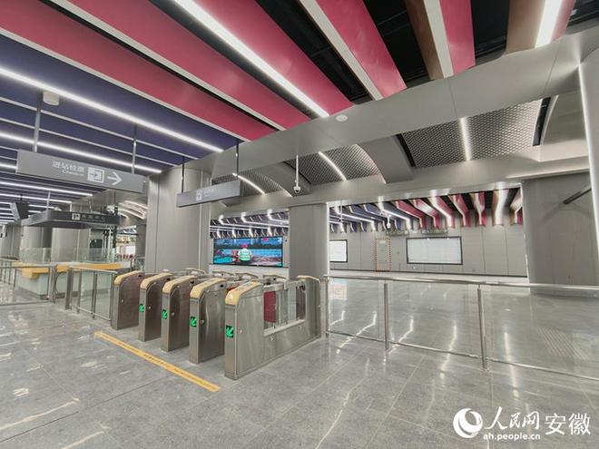 行走的“地下艺术馆”:在合肥7号线抬头邂逅“霓虹”与“竹影”(图1)