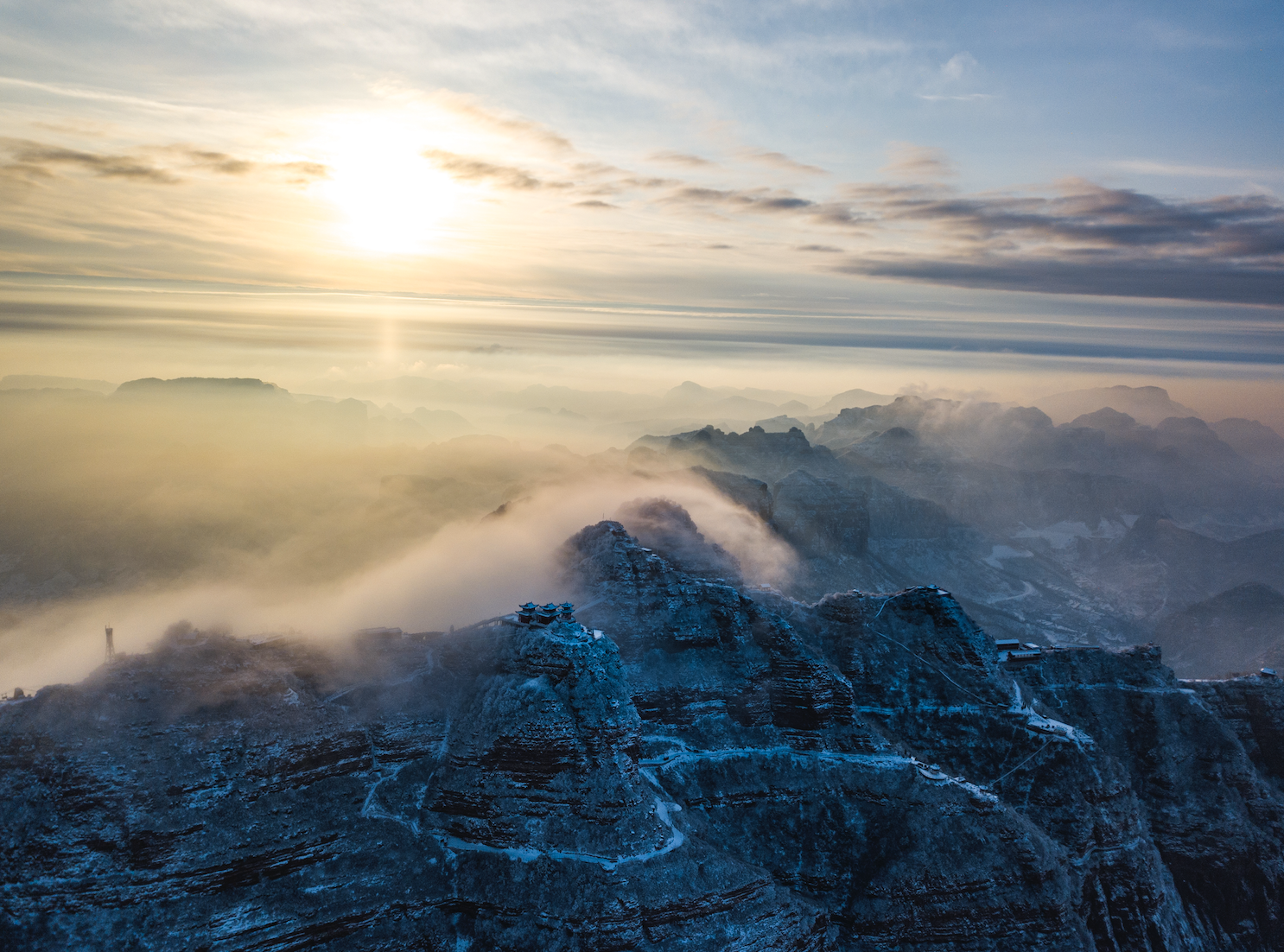 2026春游必打卡!河北古武当山云海攻略全解析(图2)